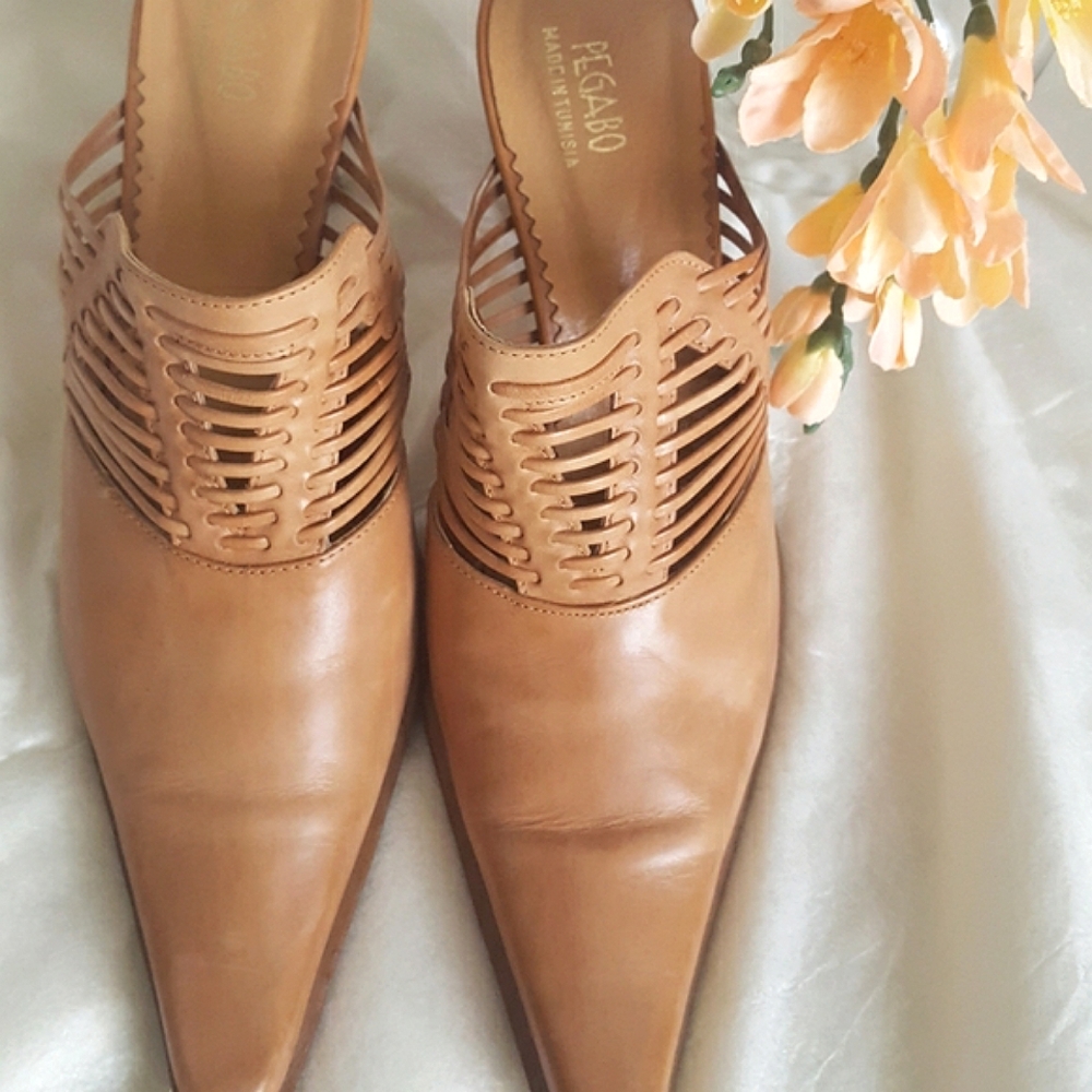 90's-Y2K Pegabo🌾Tan Pointed-Toe Leather Mule Clogs with Cutout Woven Detail